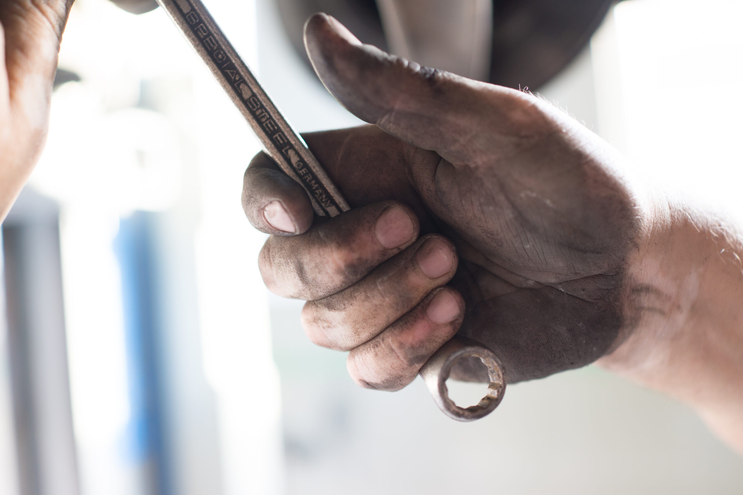 Predictive Maintenance VS Preventive Maintenance: Which Is Beneficial?